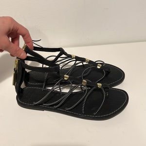 Abercrombie and Fitch women summer sandals size 7/8 new